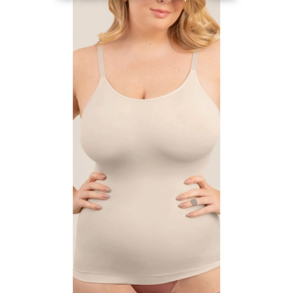 Shapermint Scoop Neck Cami